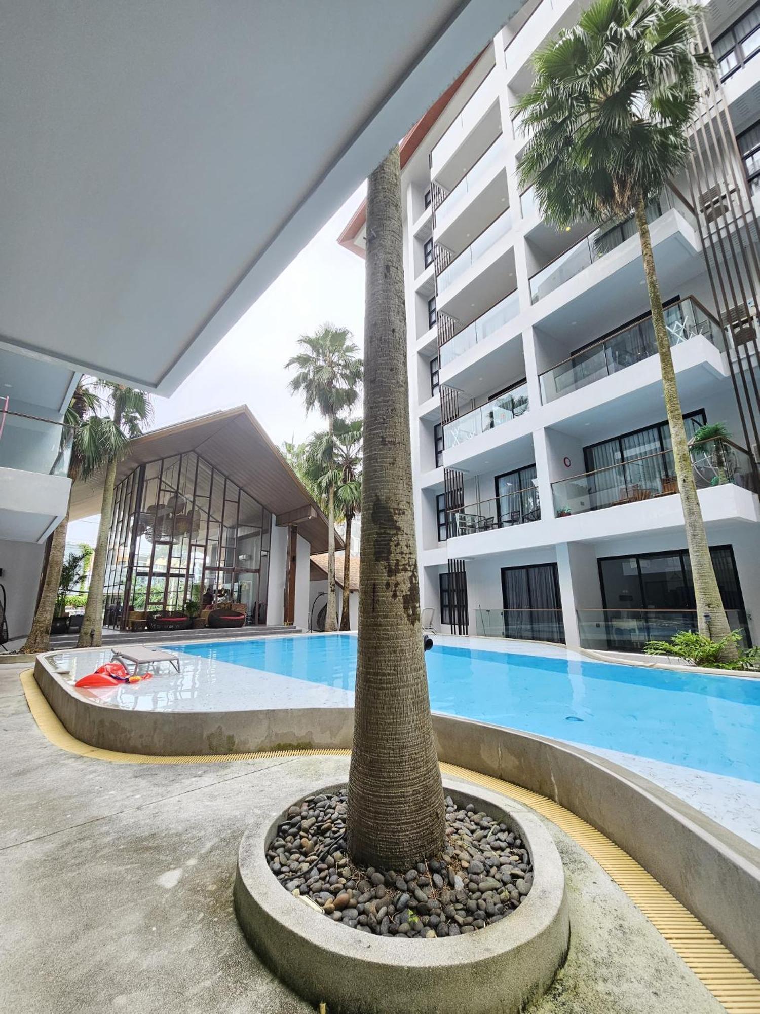Perfect Night 2 Bed Pool Access Apartment *