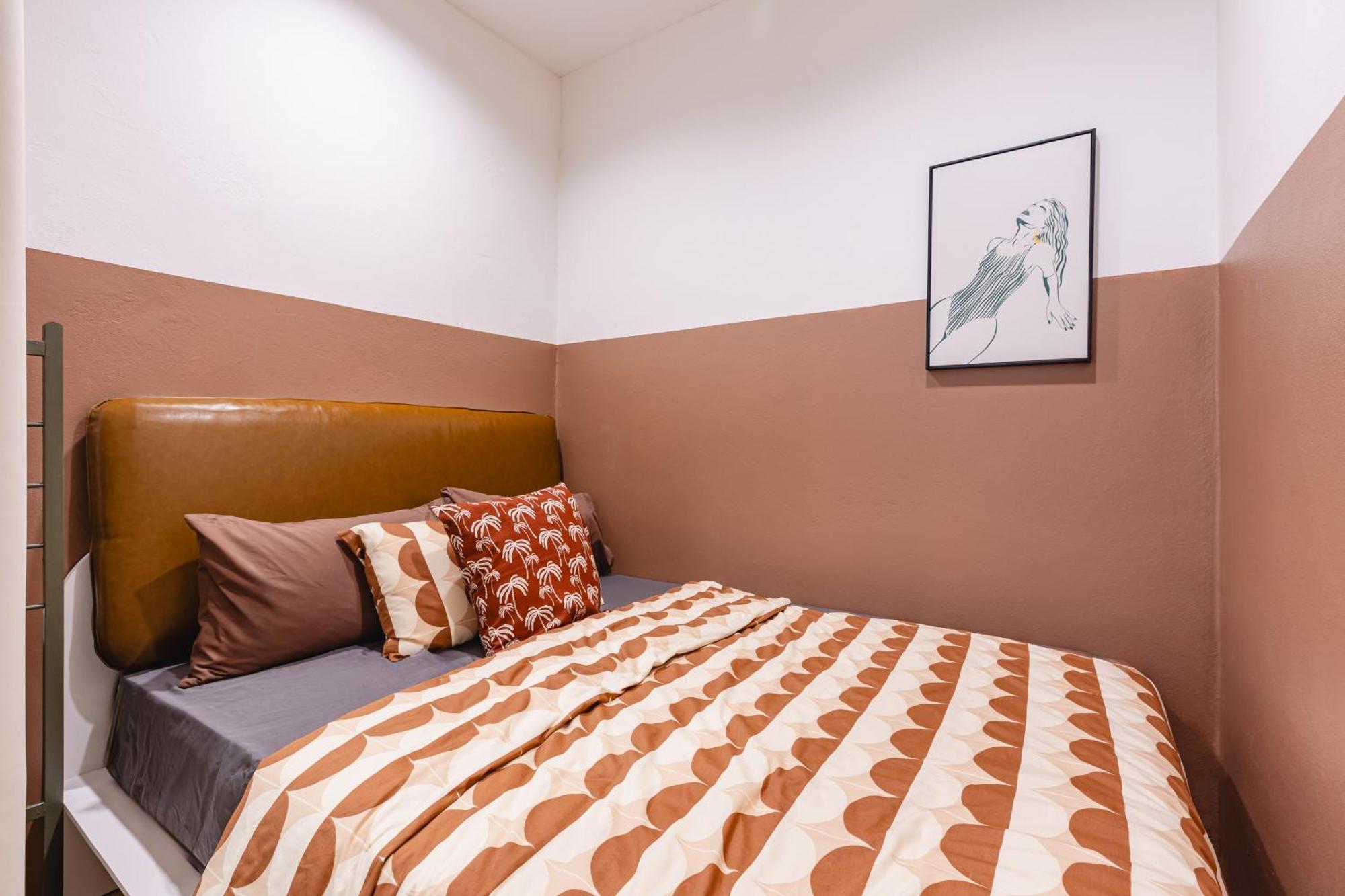 Apartment Budget Prime Location 2 Bedroom 6 Persons