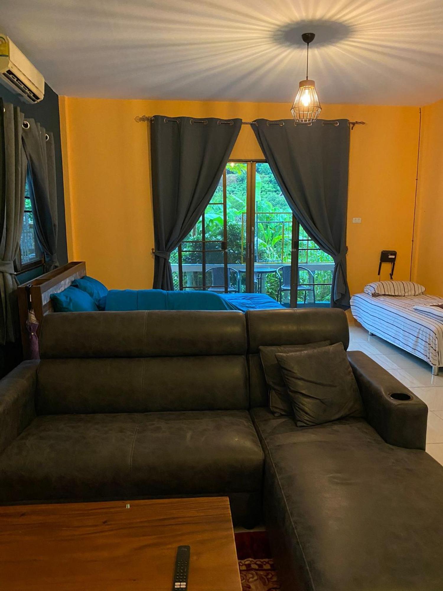 Chalet House 1 Ban Na Nai