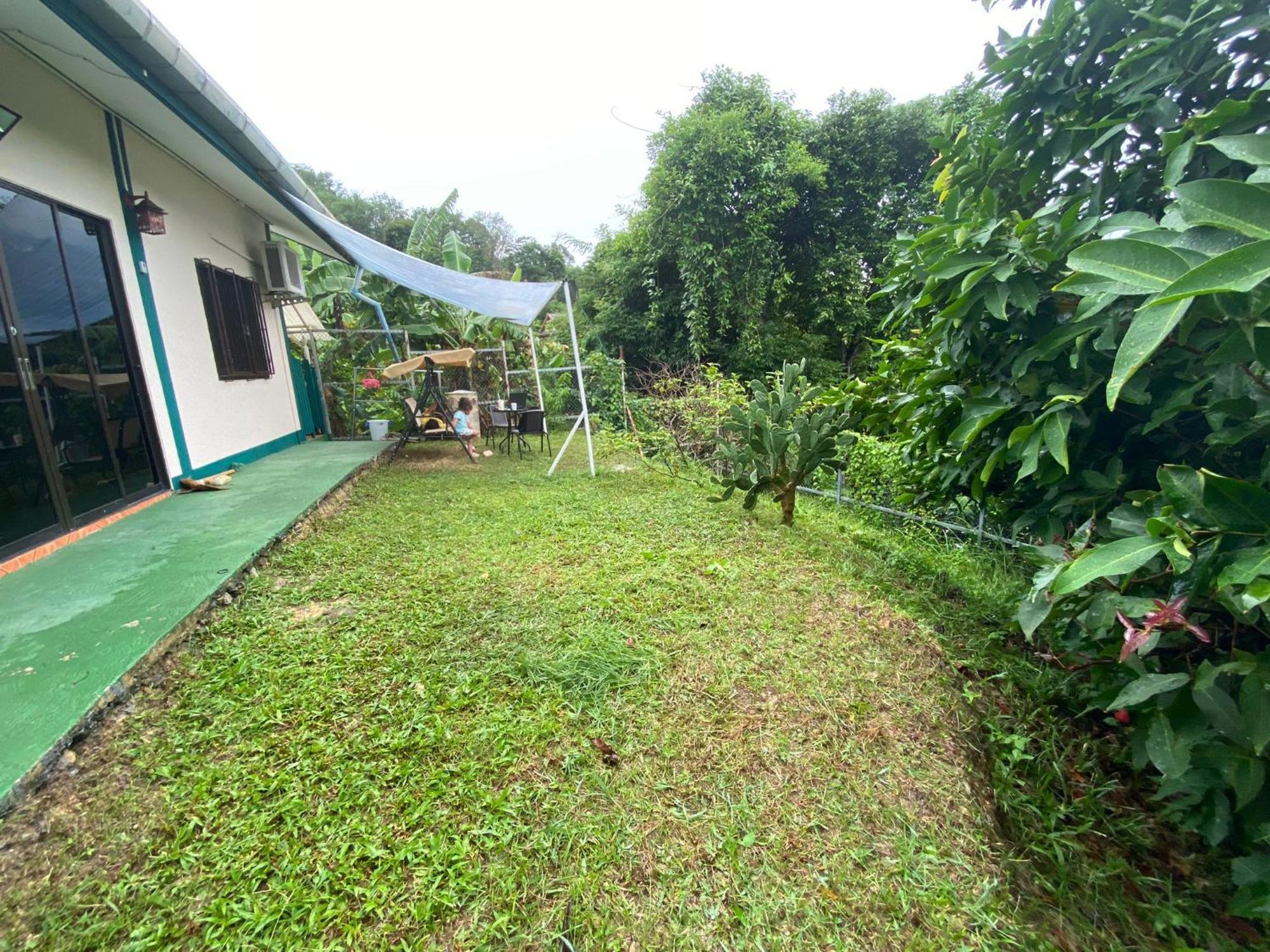 House 1 *