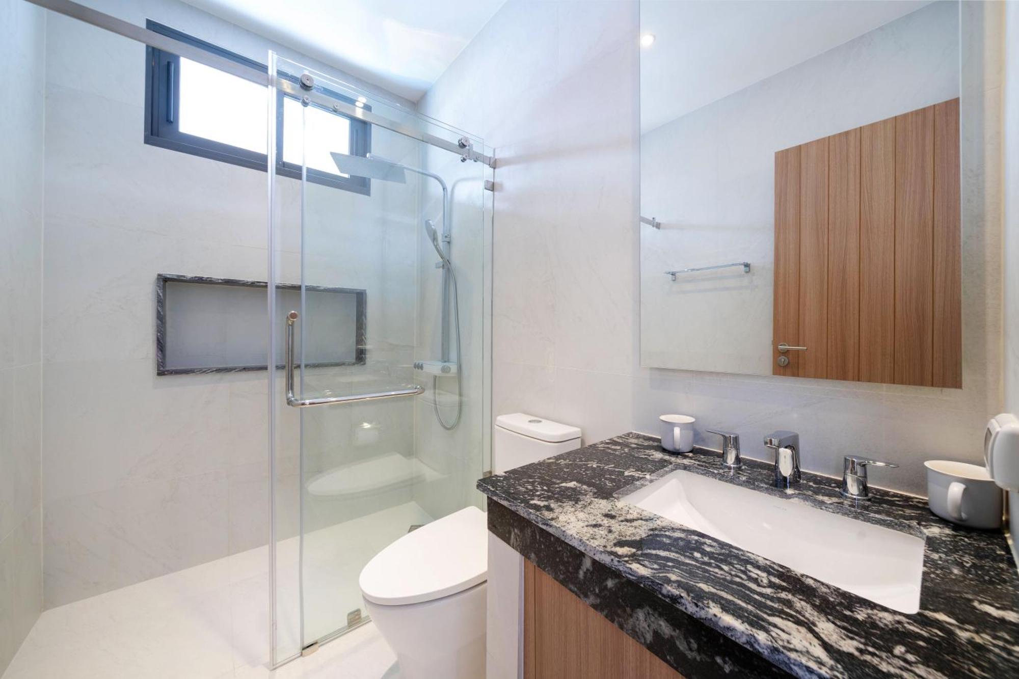 Exclusive & Luxurious 5br Tropical Pool Mouana Grande 96-3