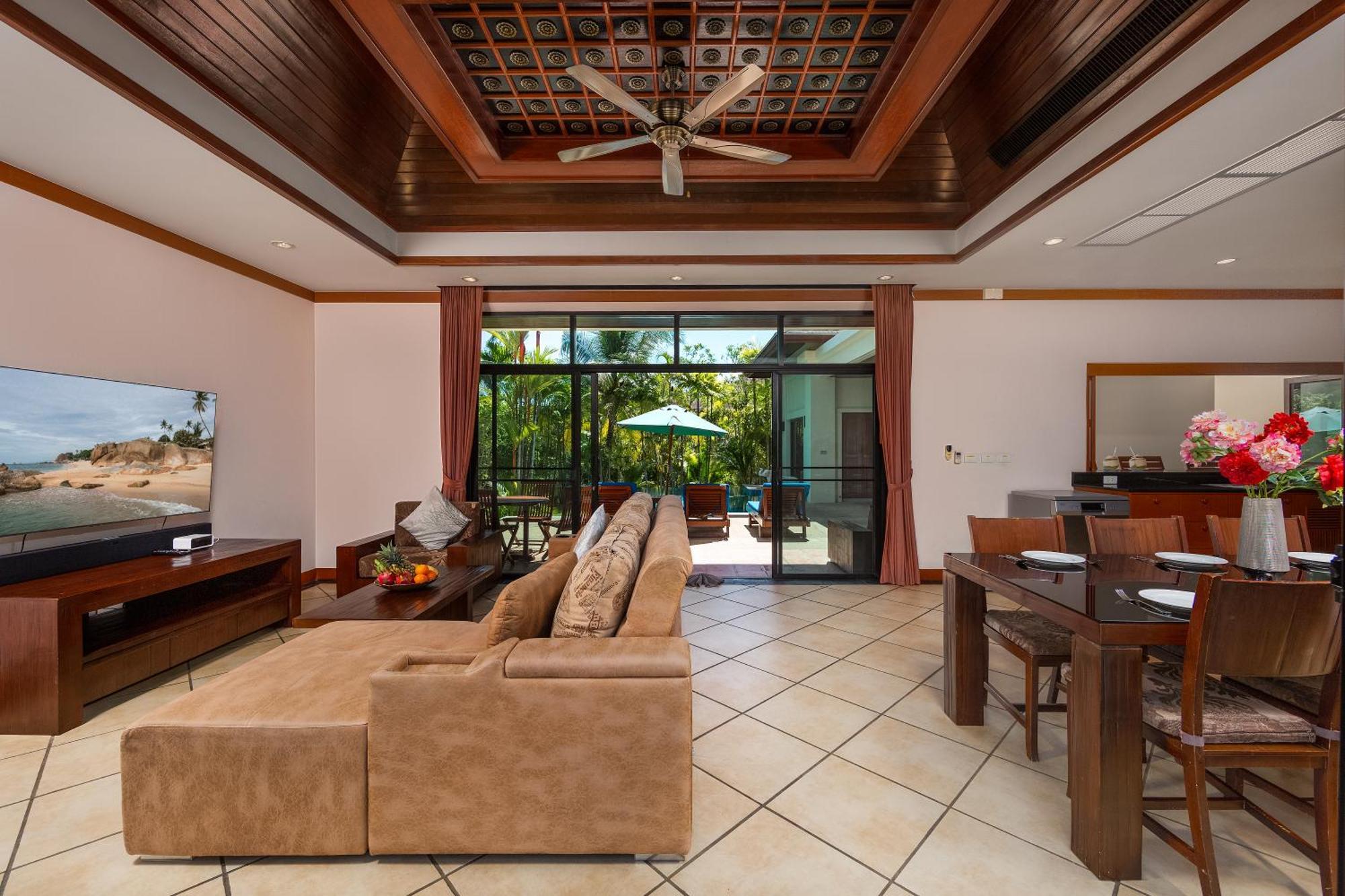 Baan Bua Estate By Tropiclook Villa Nai Harn