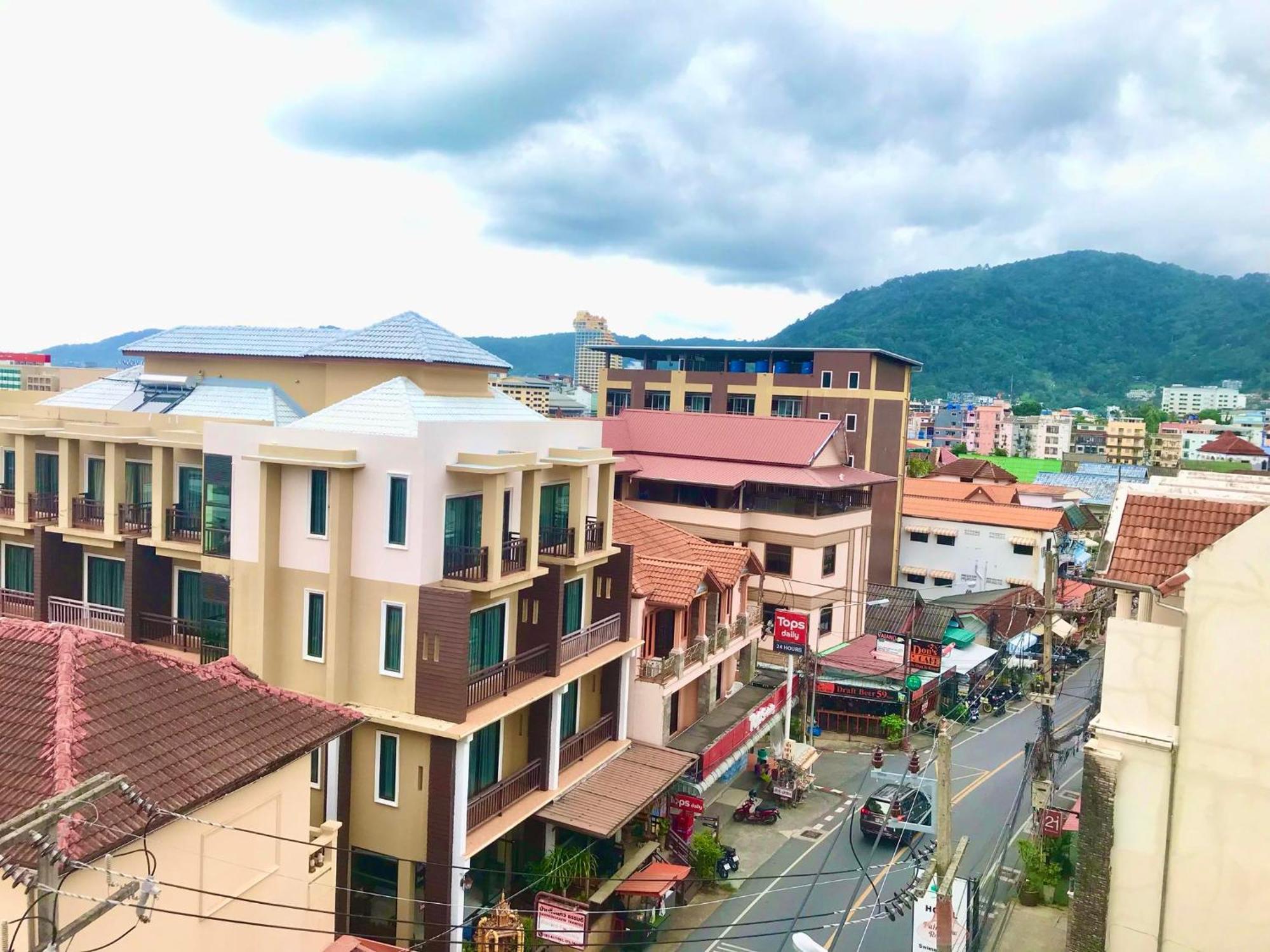 Katil The Luka And Restaurant Patong