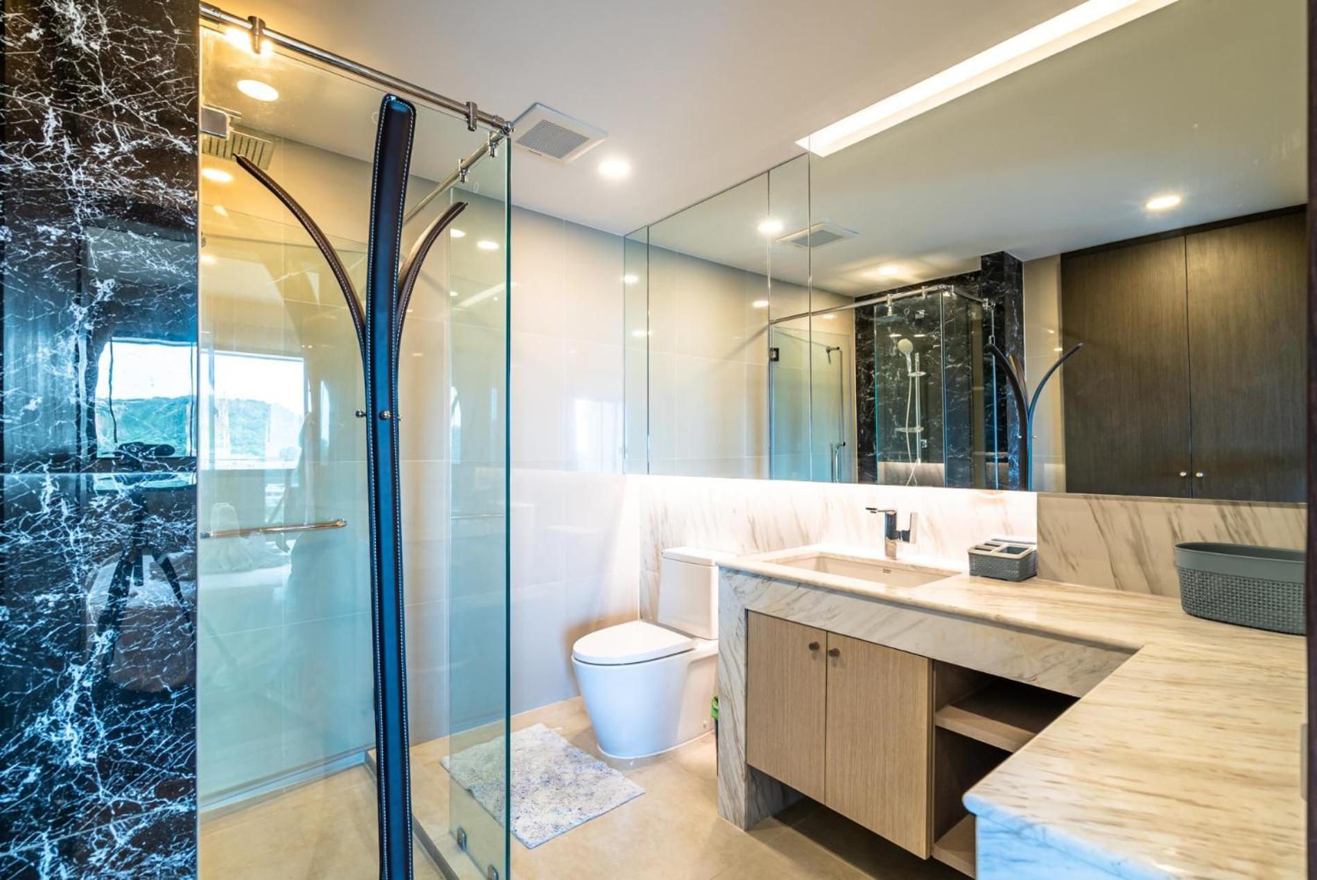 Apartment Deluxe With Sea View And Jacuzzi