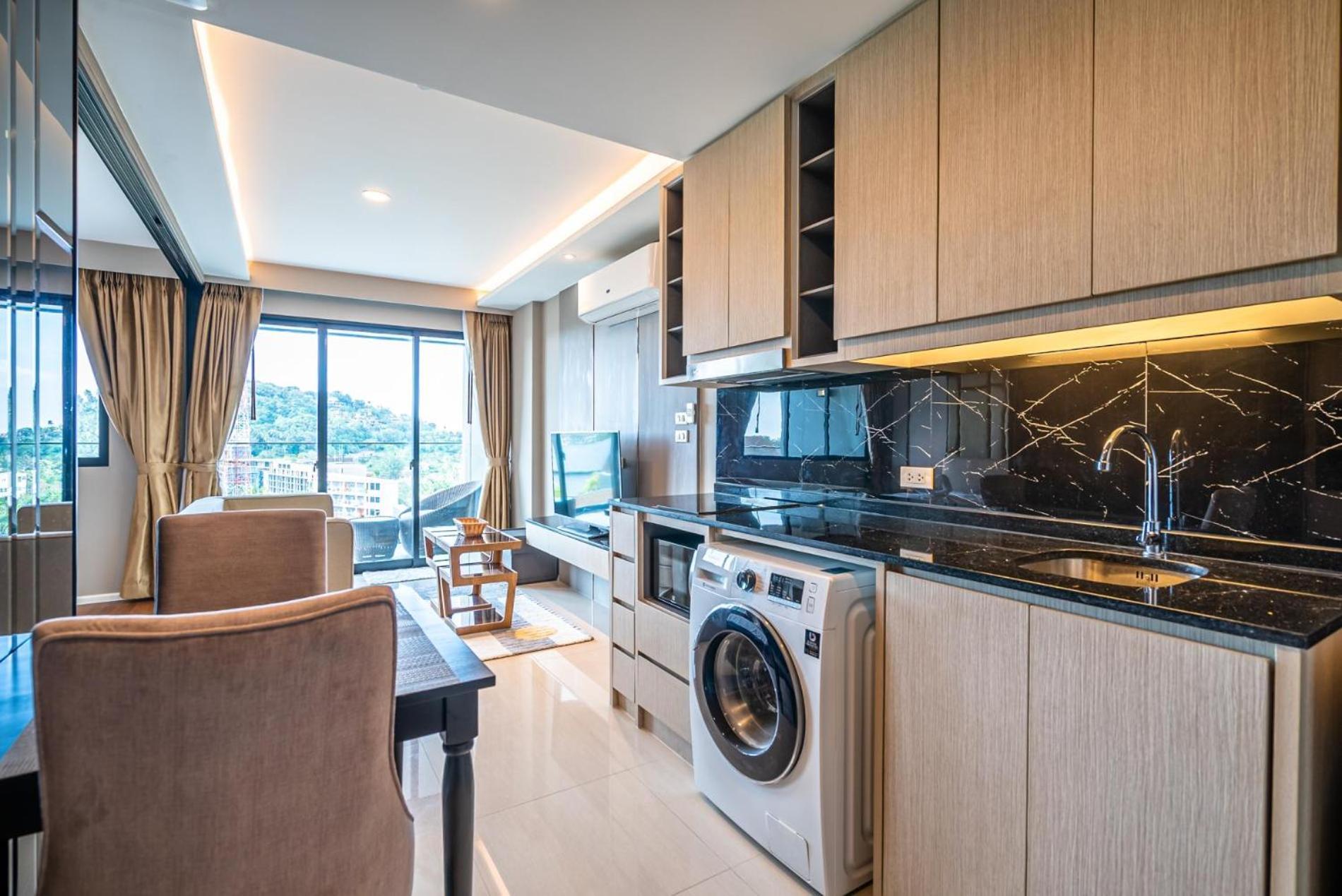 Apartment Deluxe With Sea View And Jacuzzi *