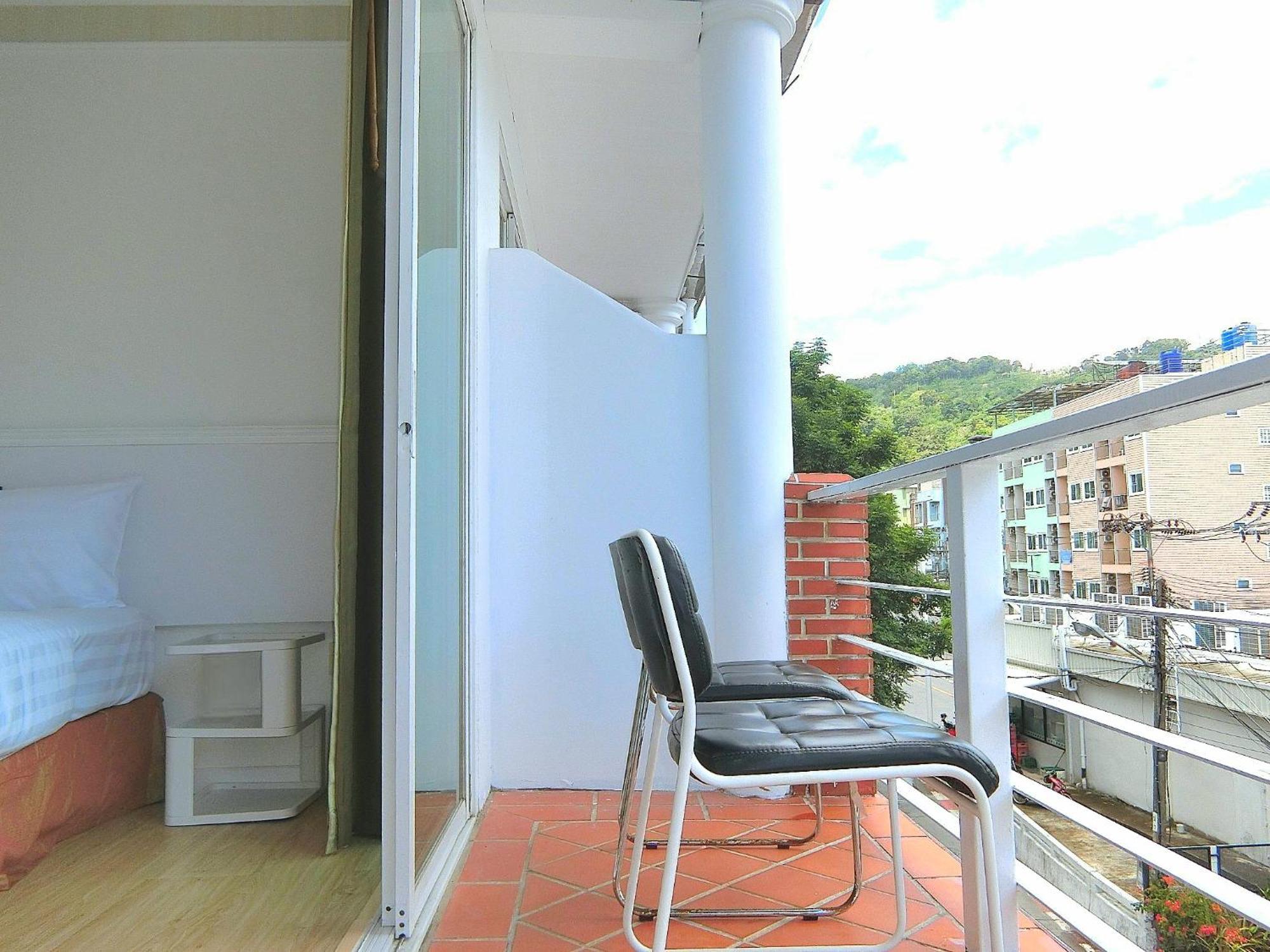 Sira Boutique - Newly Renovated Hotel