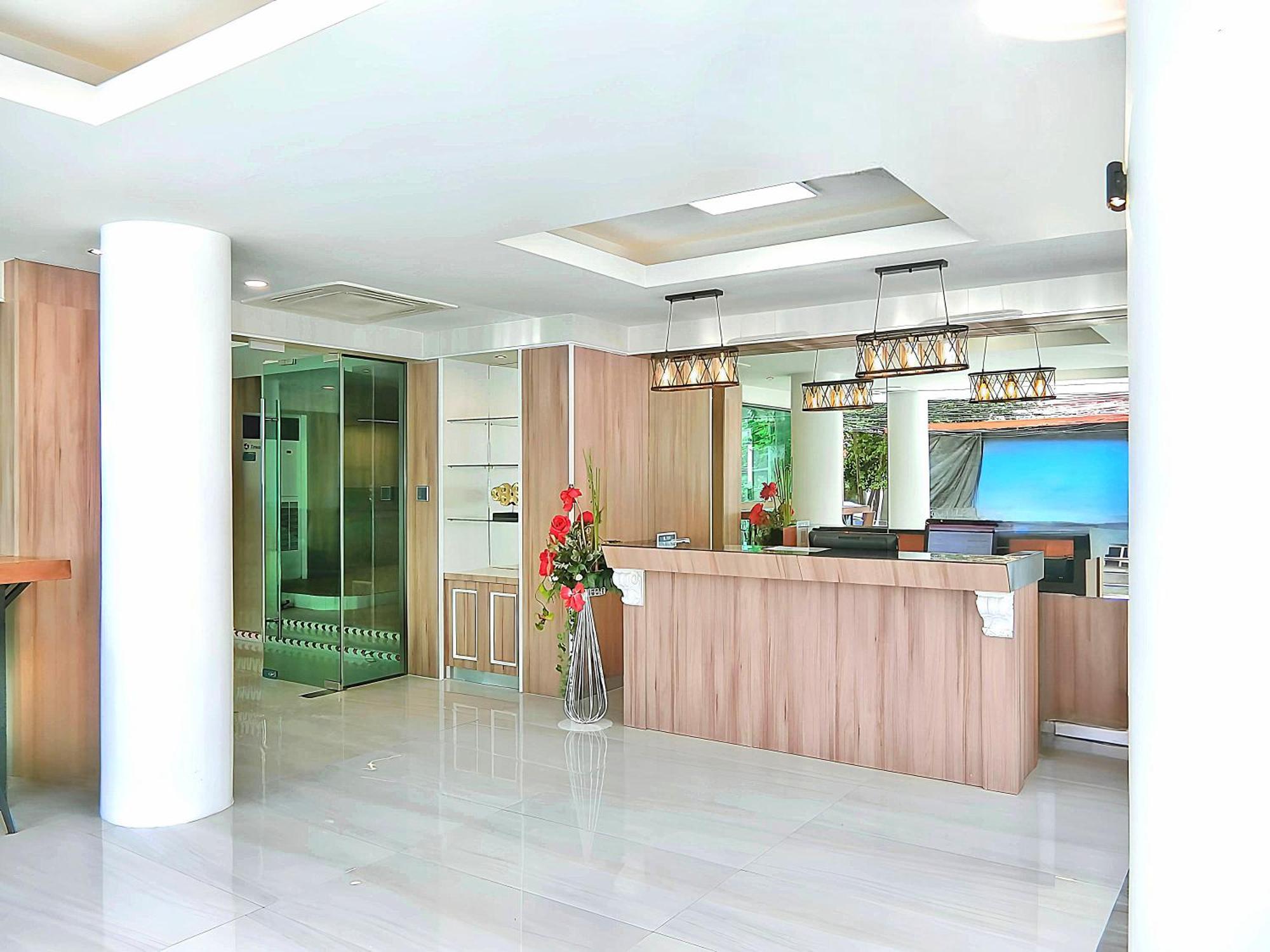 Sira Boutique - Newly Renovated Hotel