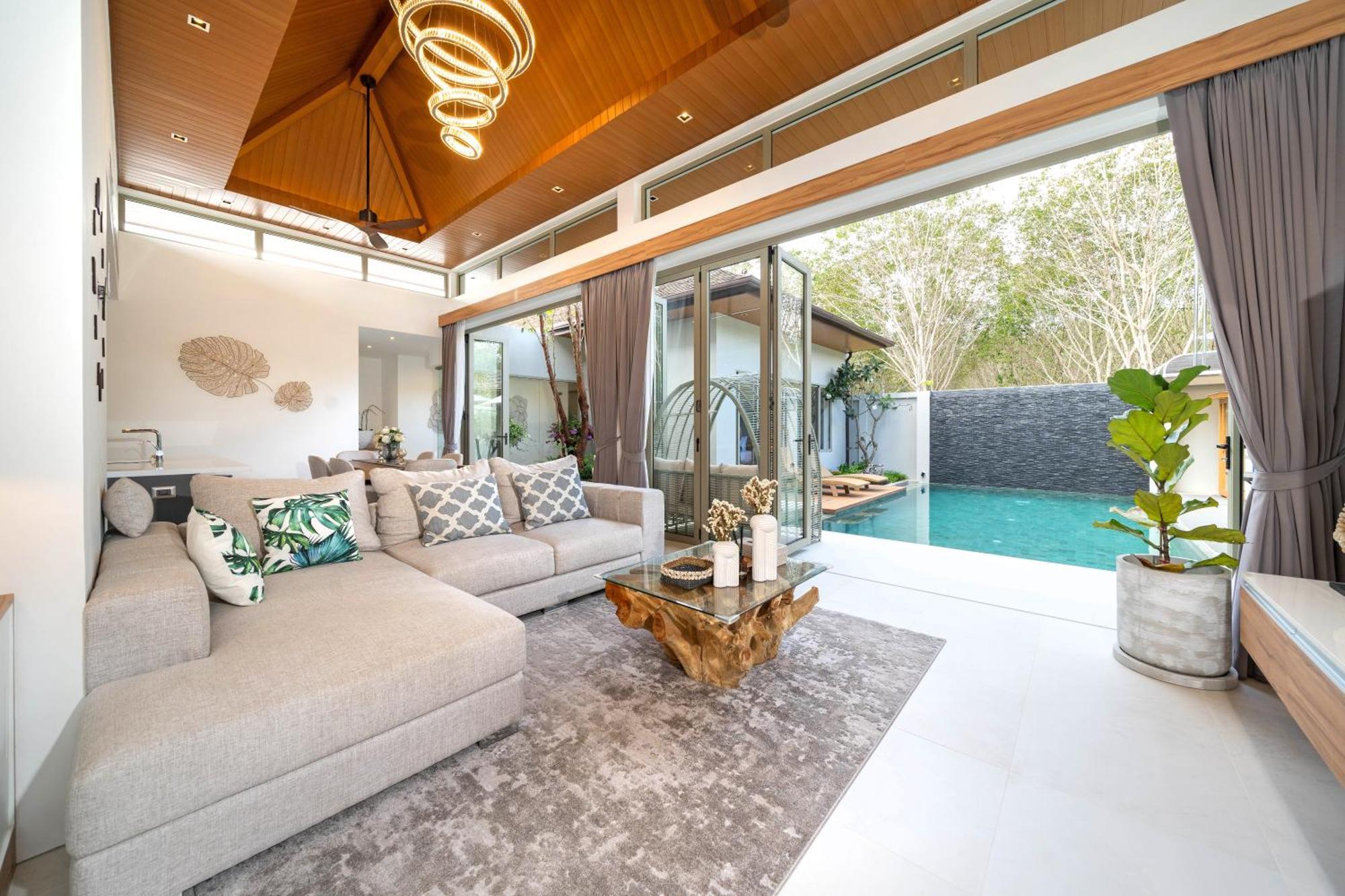 Private Swimming Pool And Garden Villa *