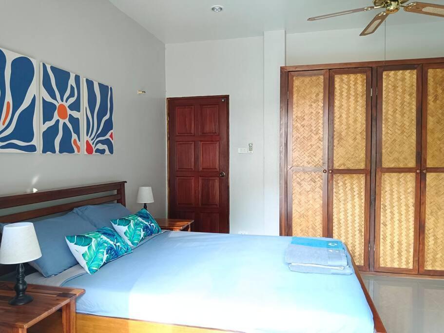Naiharn Pool Villa, Villa Rawai