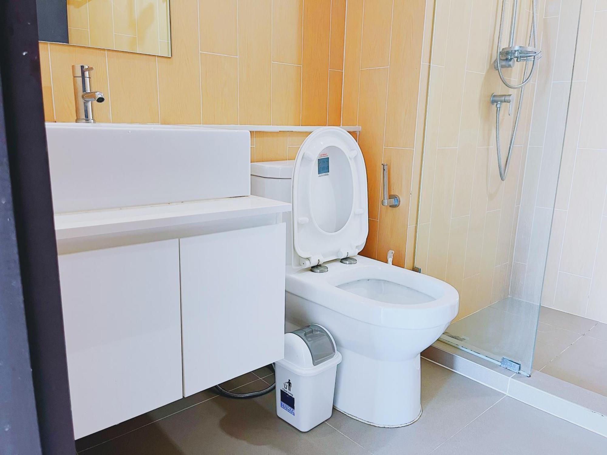 47near Shopping Malls And Naka Night Market Phuket