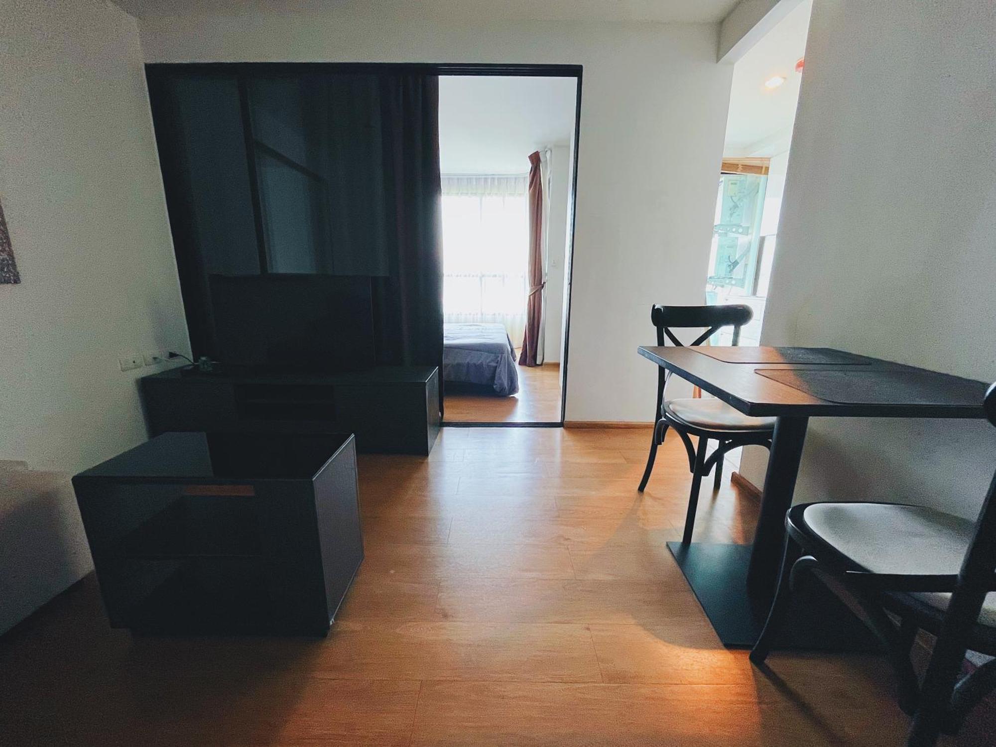 47near Shopping Malls And Naka Night Market Phuket