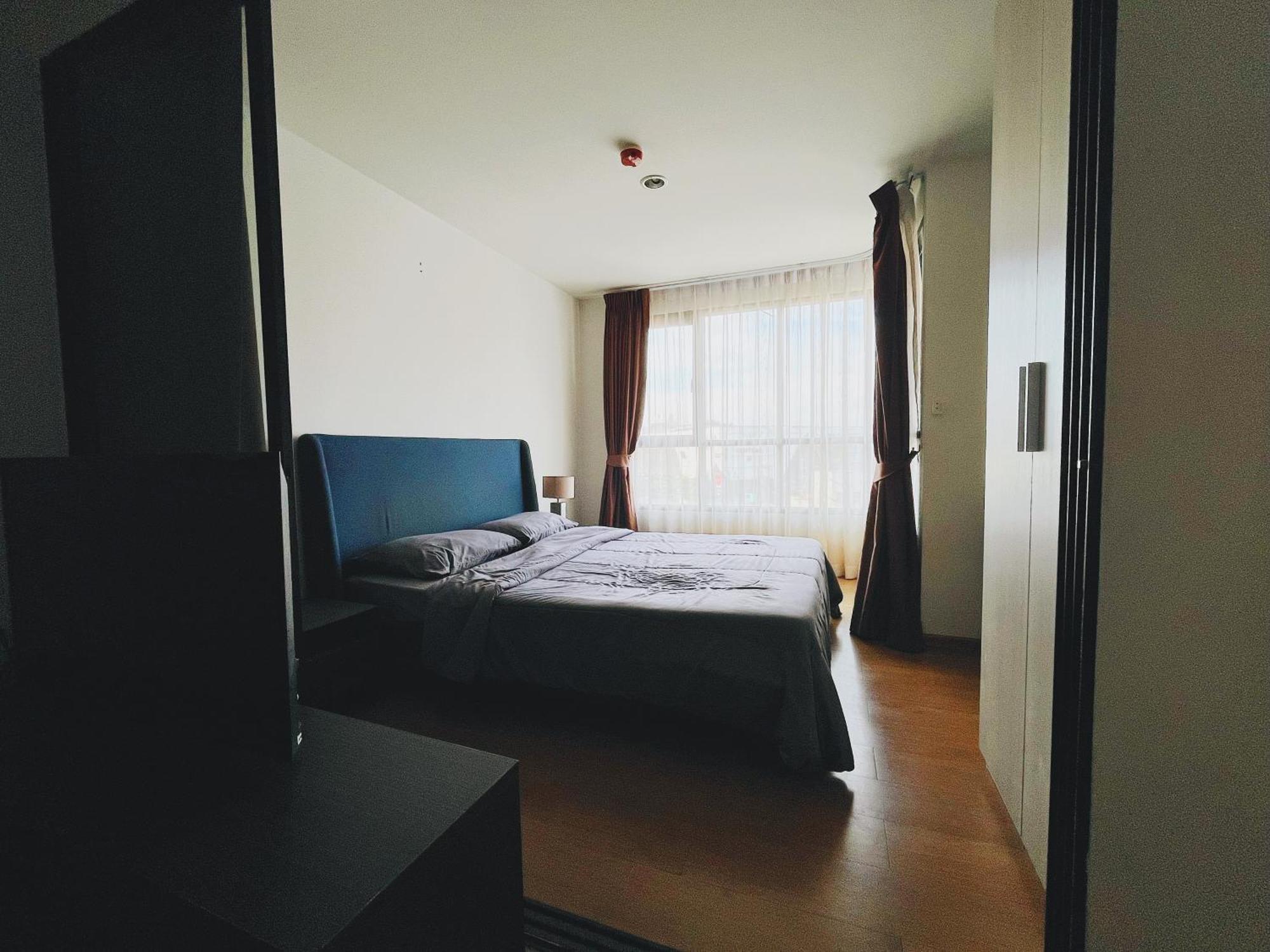 47near Shopping Malls And Naka Night Market