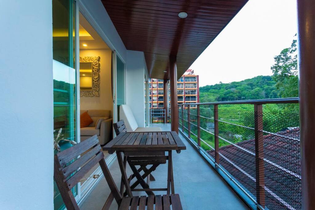 2 Bed 2 Minuets Award Winning Nai C126 Apartment