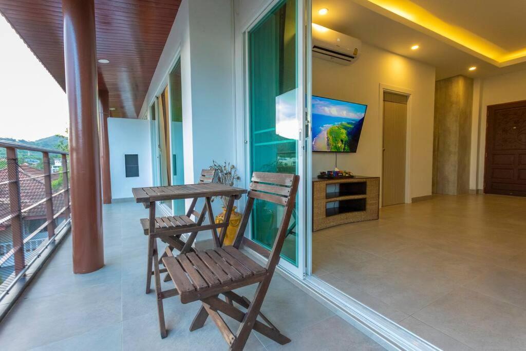 Apartment 2 Bed 2 Minuets Award Winning Nai C126