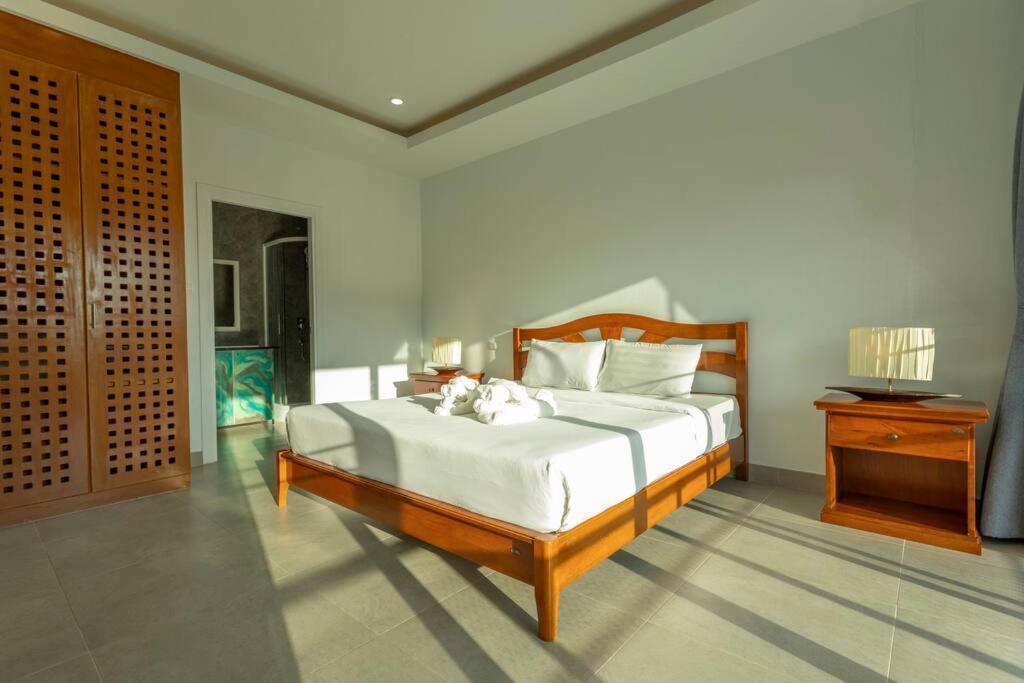 2 Bed 2 Minuets Award Winning Nai C126 Rawai