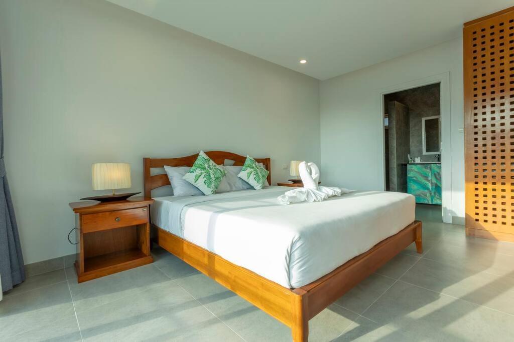 2 Bed 2 Minuets Award Winning Nai C126 Rawai