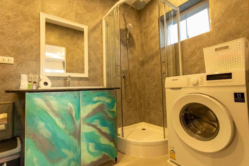 2 Bed 2 Minuets Award Winning Nai C126 Apartment