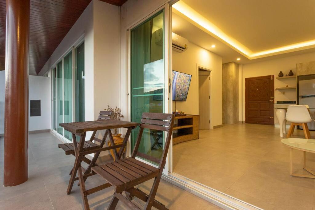 2 Bed 2 Minuets Award Winning Nai C126 Apartment Rawai