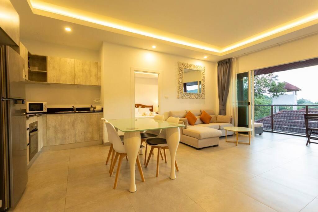 2 Bed 2 Minuets Award Winning Nai C126 * Rawai