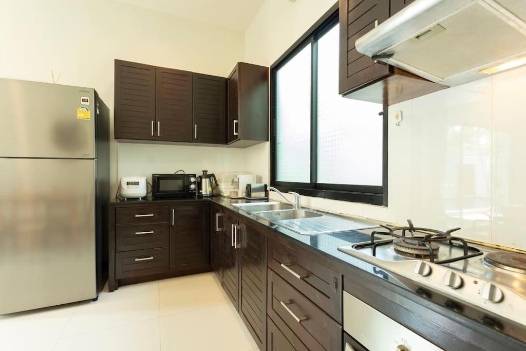 2 Beds Large Pool Night Market Soi Namjai V122 Villa *