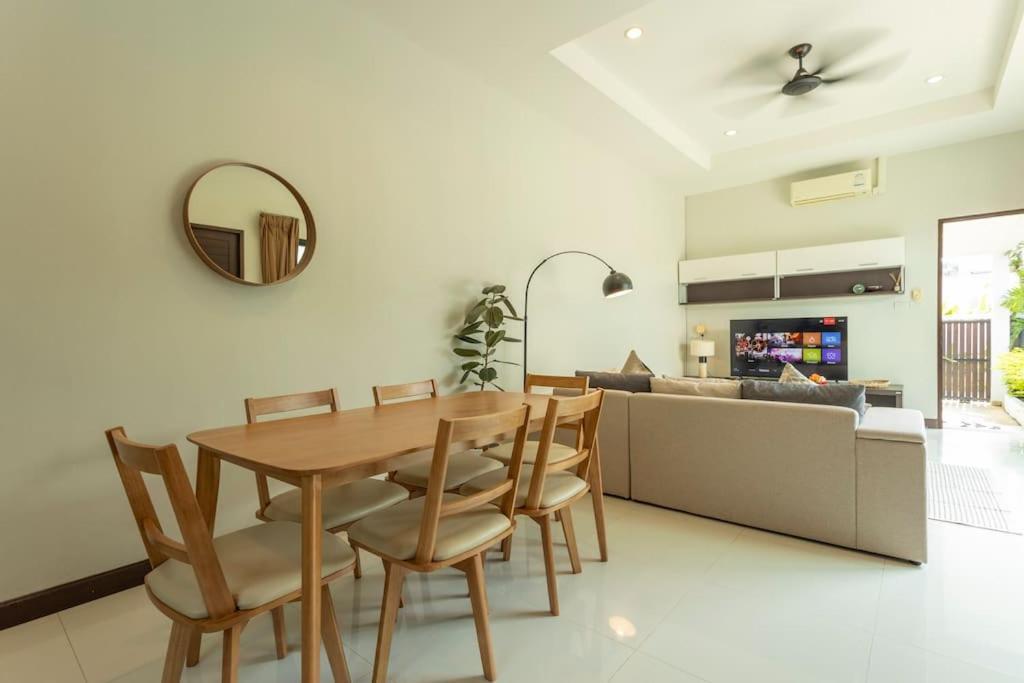 2 Beds Large Pool Night Market Soi Namjai V122 Villa *