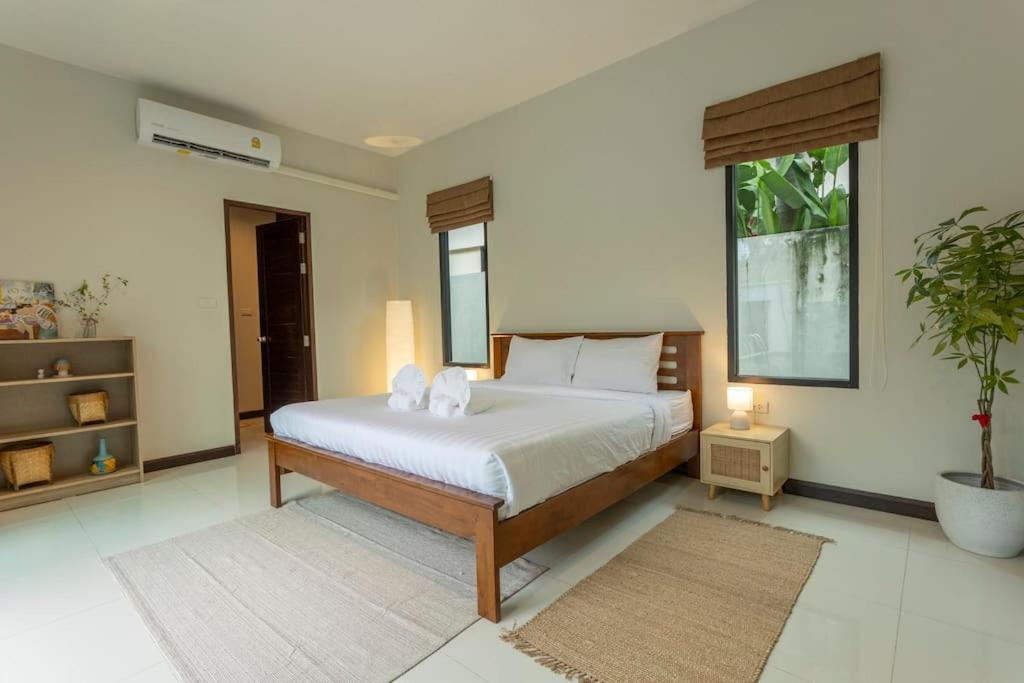 2 Beds Large Pool Night Market Soi Namjai V122 Villa