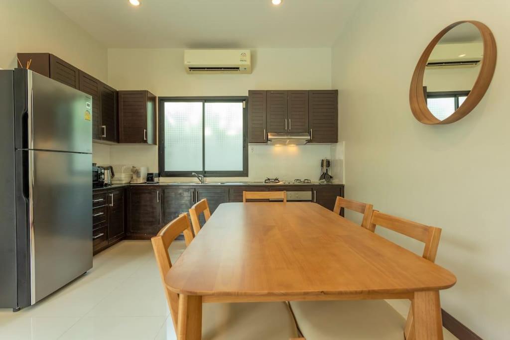Villa 2 Beds Large Pool Night Market Soi Namjai V122 Rawai