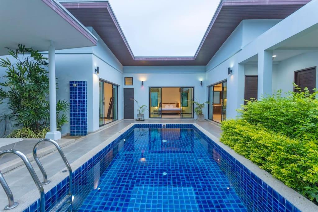 Villa 2 Beds Large Pool Night Market Soi Namjai V122 *
