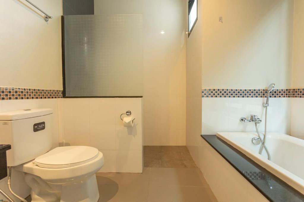 Villa 2 Beds Large Pool Night Market Soi Namjai V122 Rawai