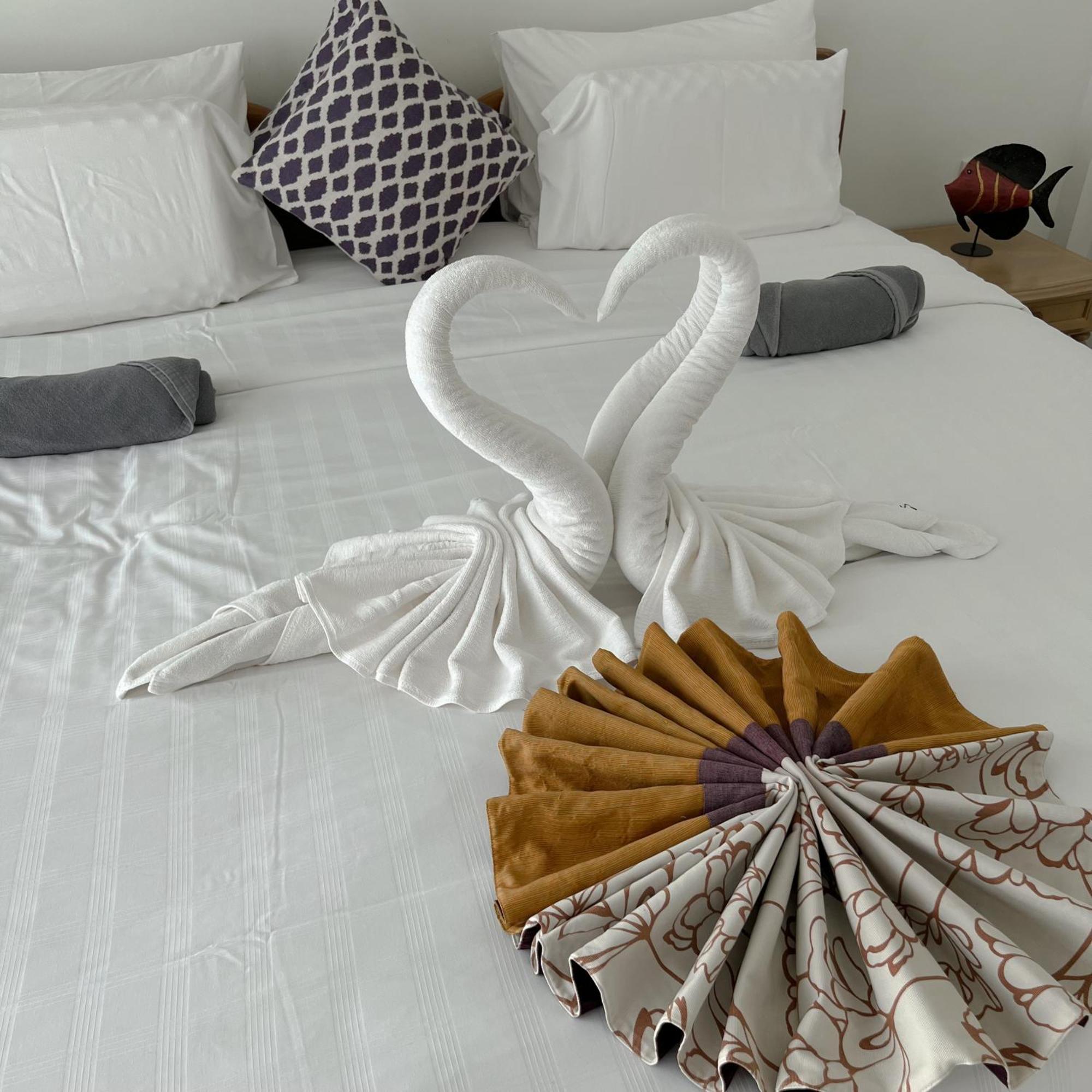 De Palm Poolvilla Phuket Villa Ban Chin Tham Mai