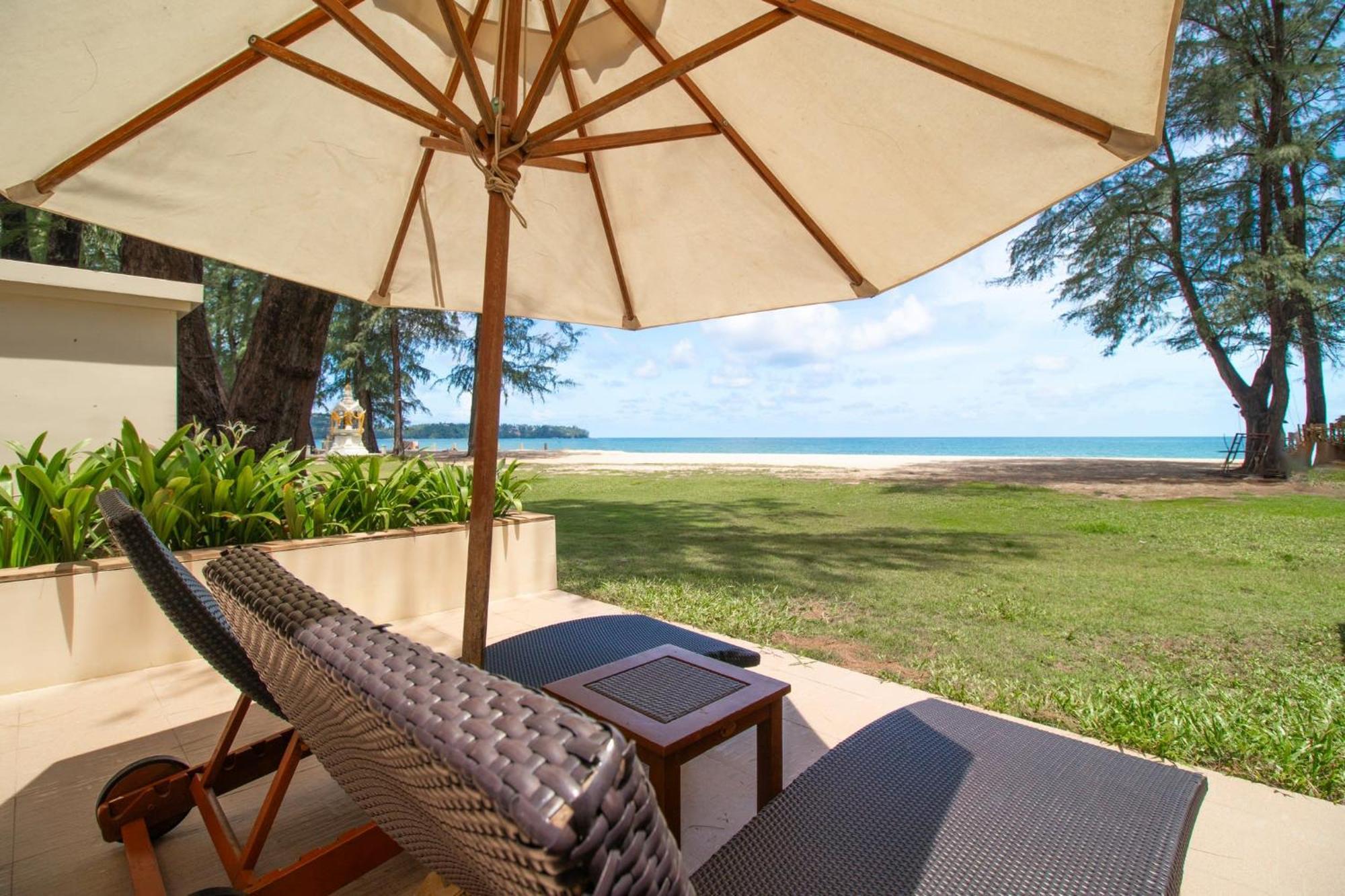 Apartment 2 Bedrooms Beachfront Pool In Laguna *