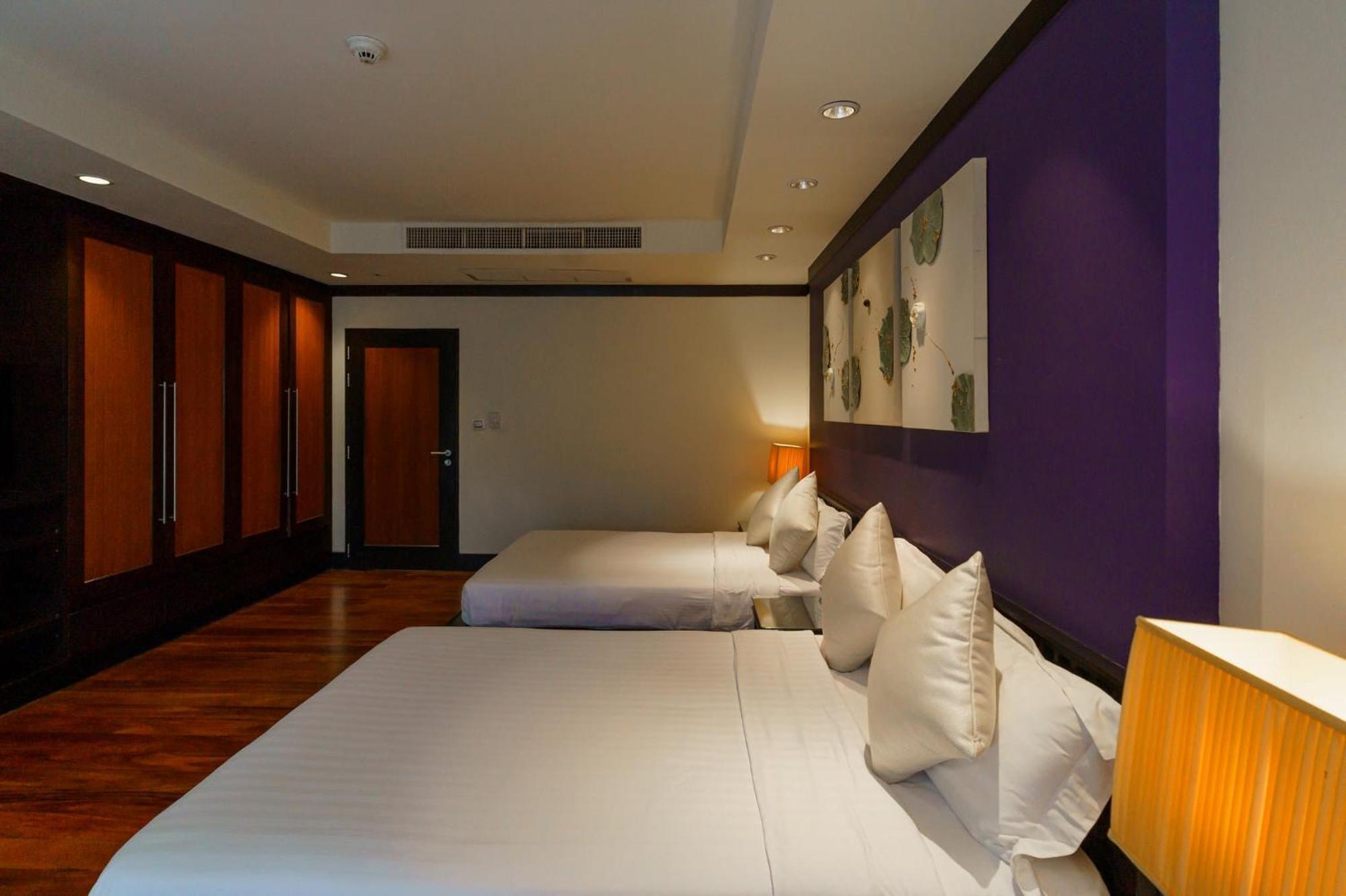 Apartment 2 Bedrooms Beachfront Pool In Laguna Bang Tao Beach (Phuket)