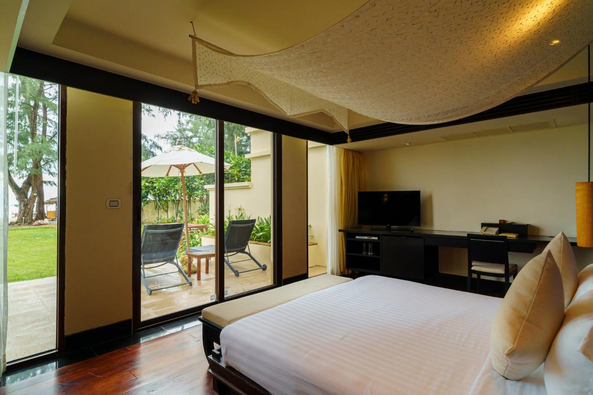 2 Bedrooms Beachfront Pool In Laguna * Bang Tao Beach (Phuket)