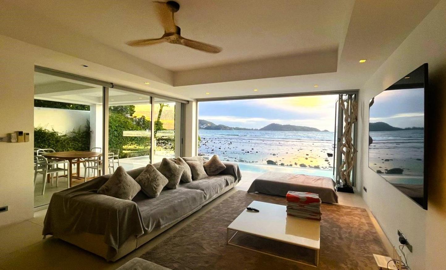 19 - Beachfront Haven Holiday home