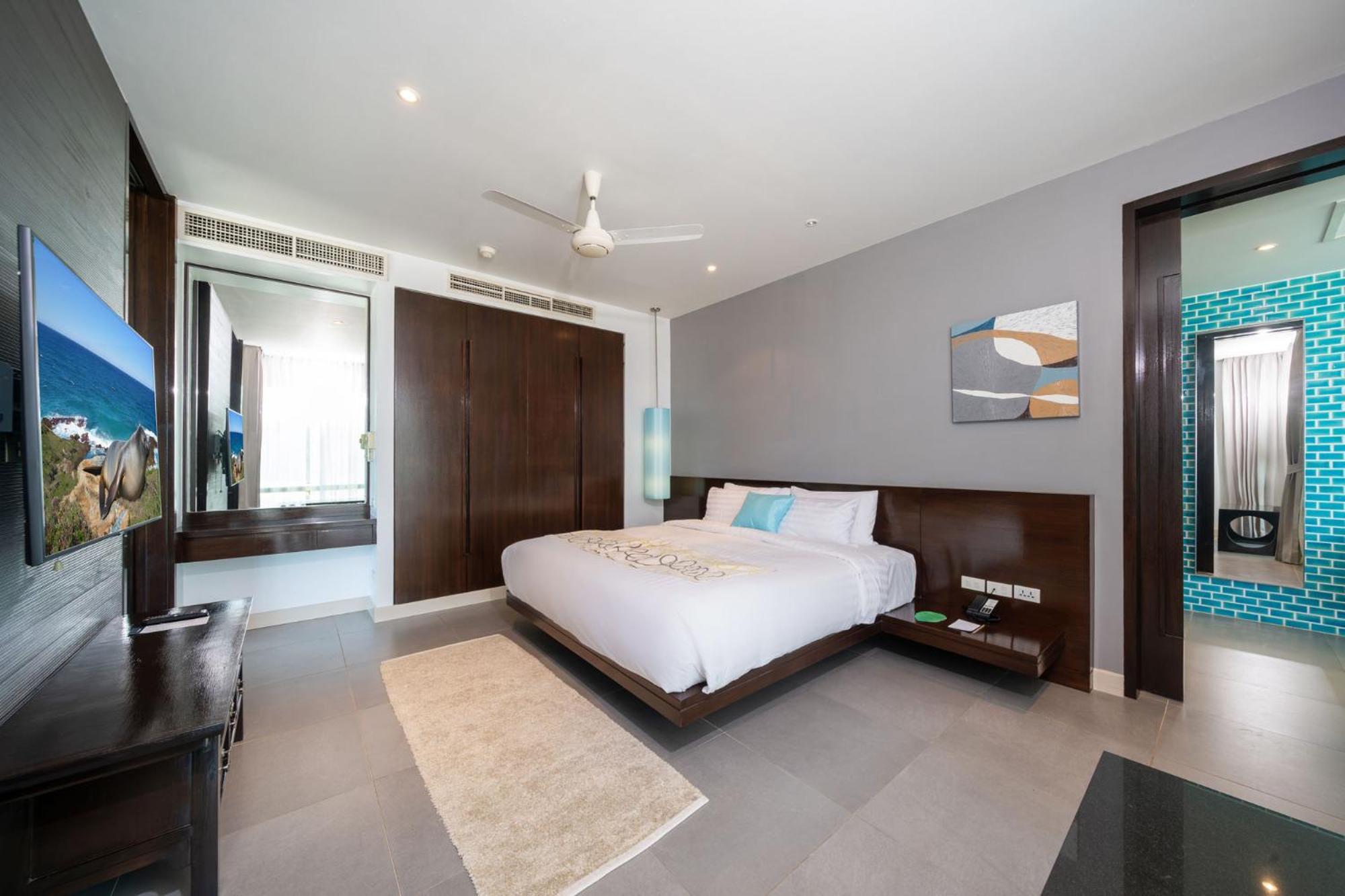 Beachfront 724 *