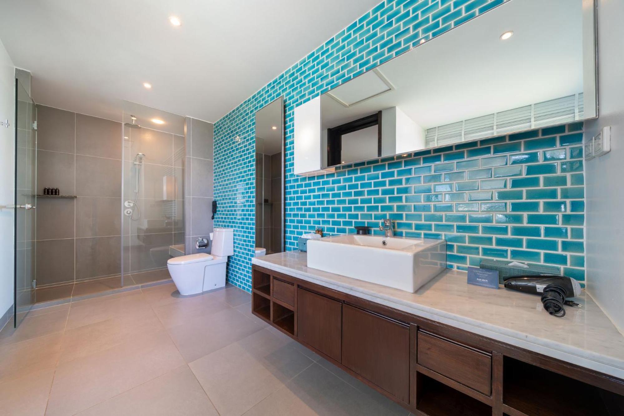 Beachfront 724 Karon