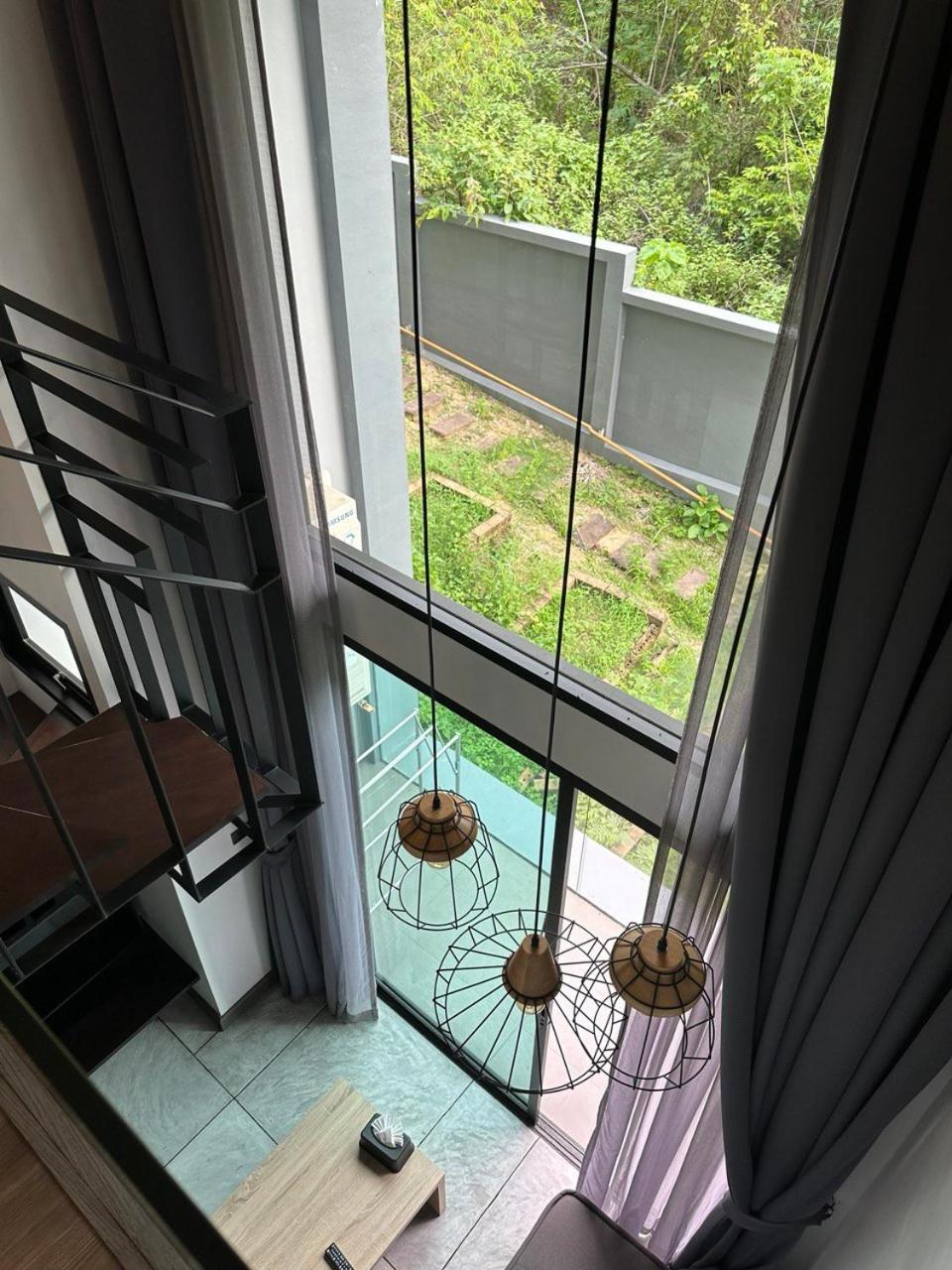 Duplex On Naiharn Rawai