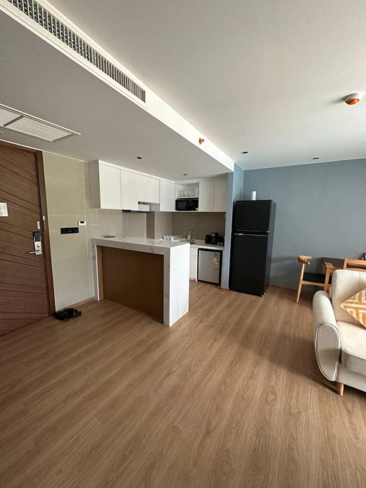 Spacious 600m From The *