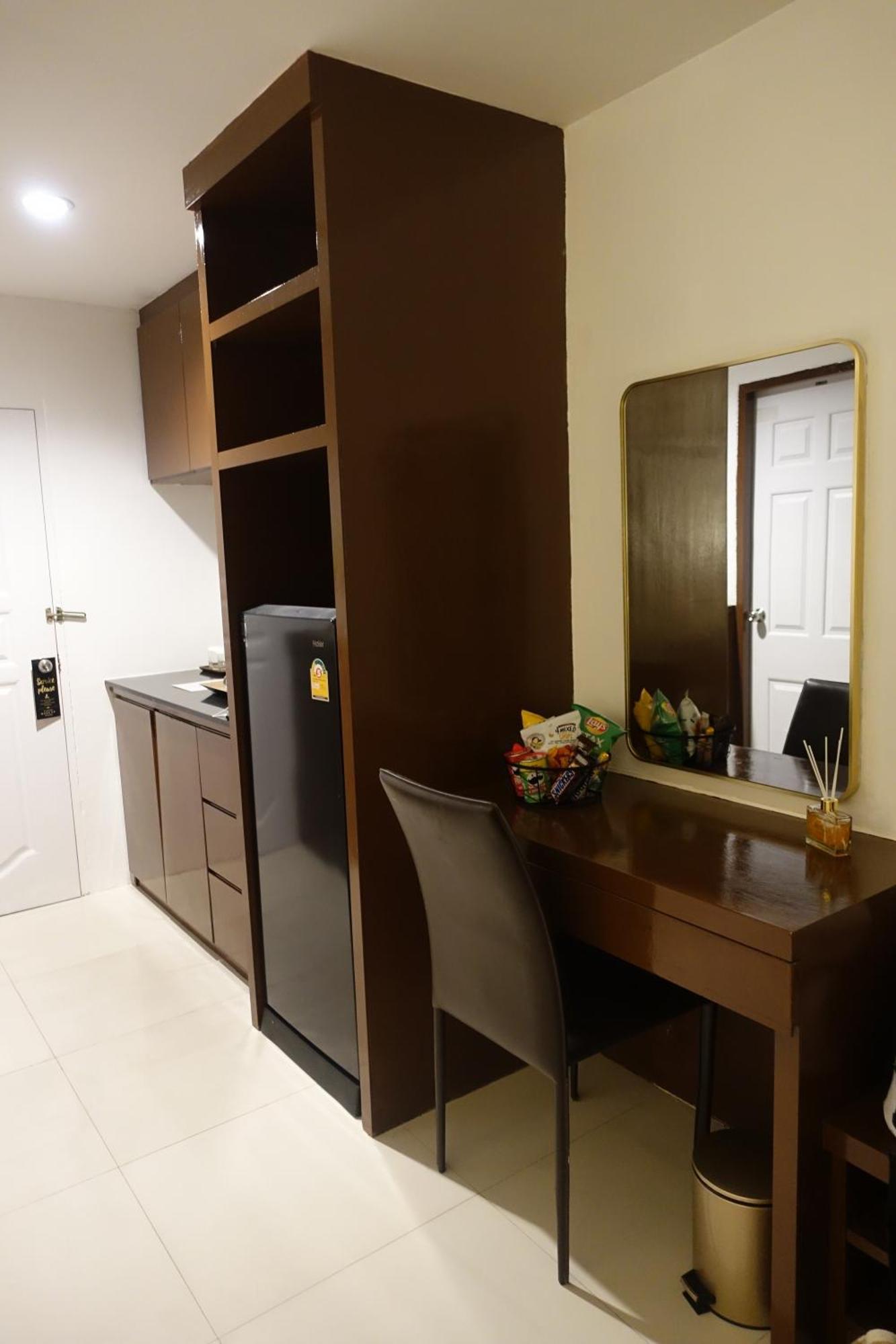 Sea Hills 3*