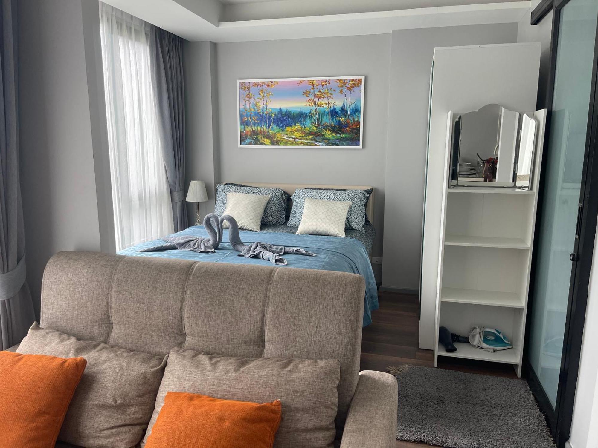 6th Avenue Aparthotel