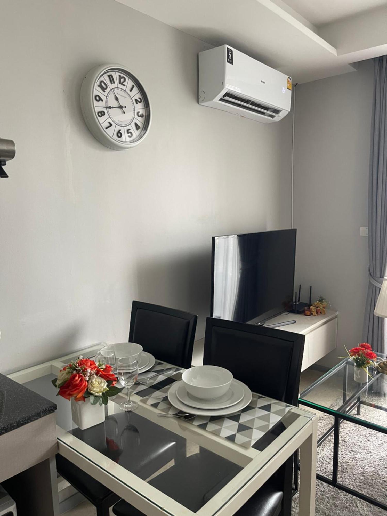 6th Avenue Aparthotel 4*