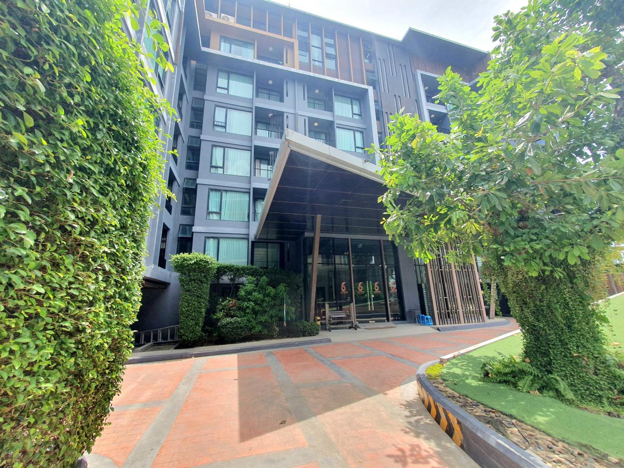 6th Avenue Aparthotel 4*