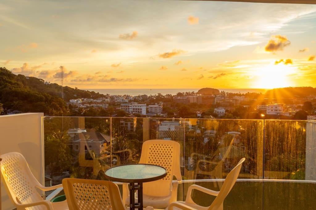 Apartment 2br Ocean View 1km To 10 Mins Patong C129 Ban Kata