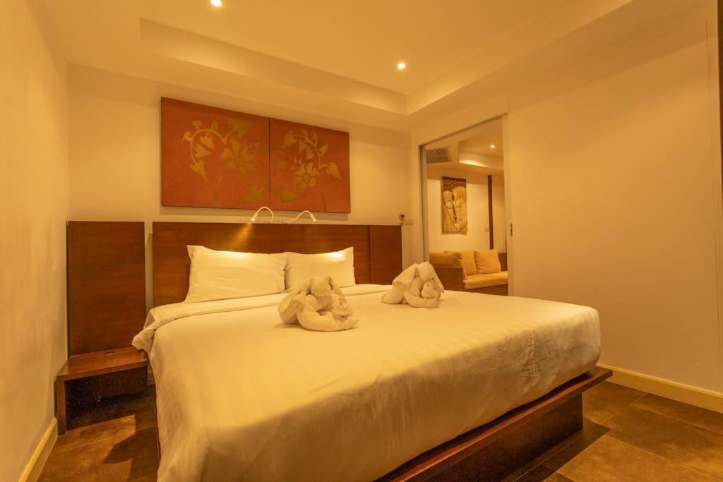 2br Ocean View 1km To 10 Mins Patong C129