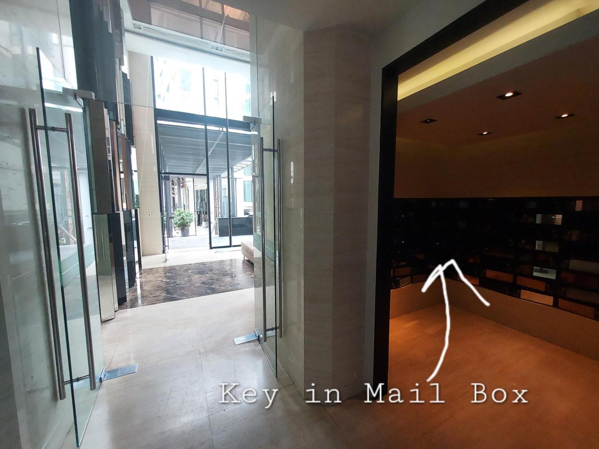 Apartment In The Center Of Phuket *