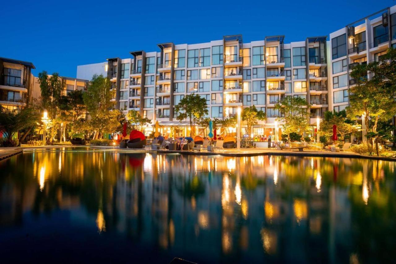 Location In Laguna-modern At Cassia Bang Tao Beach (Phuket)