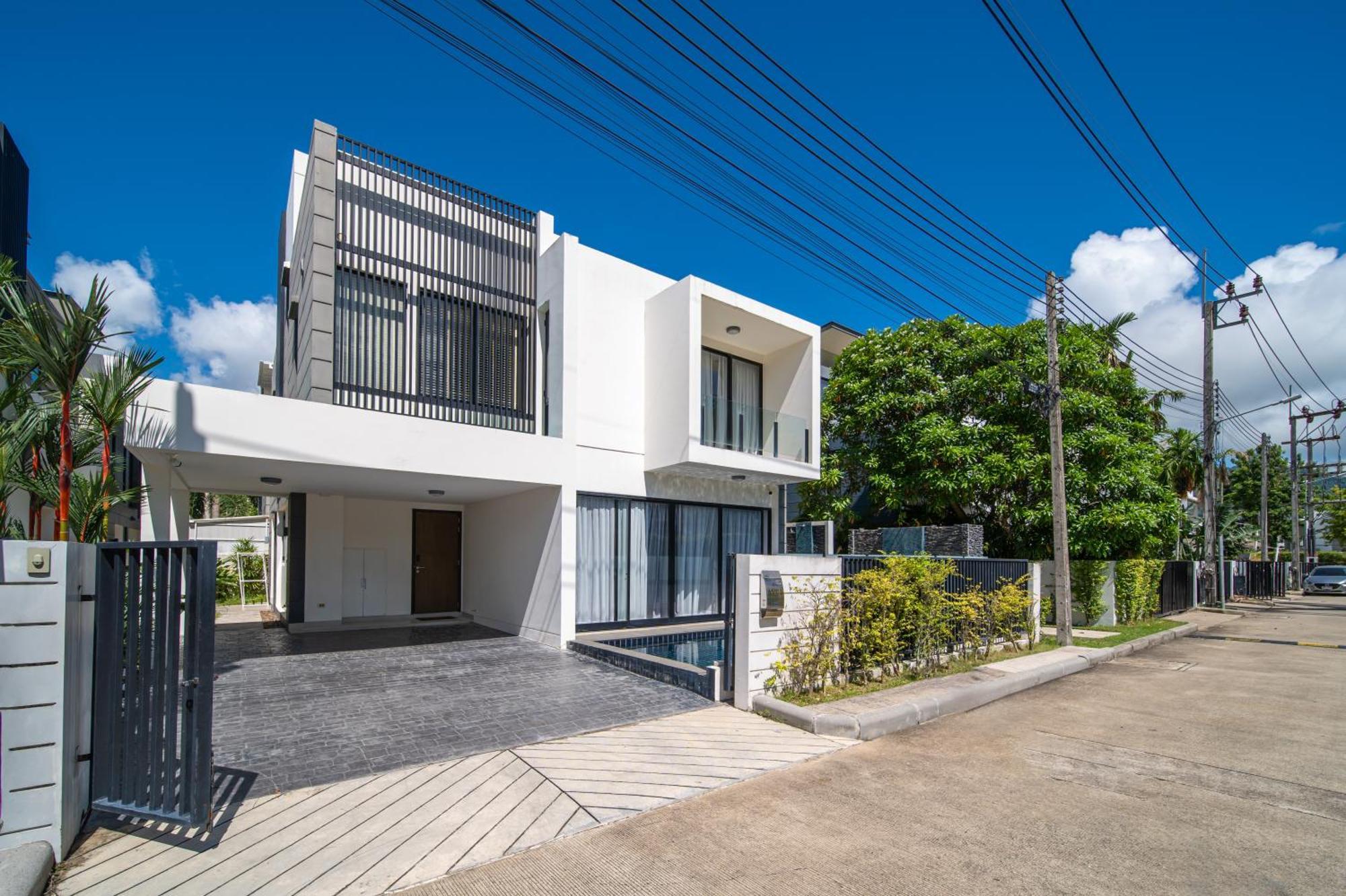 Laguna Park 的现代化5卧室泳池别墅 Pousada Phuket