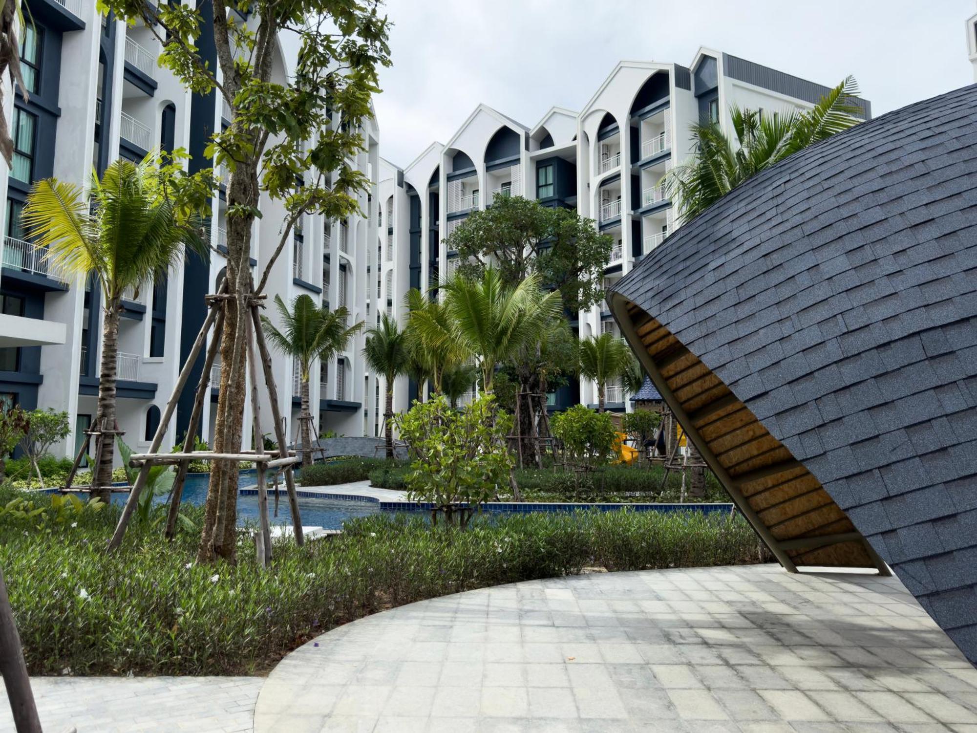Title Halo By Eie Assia Apartment