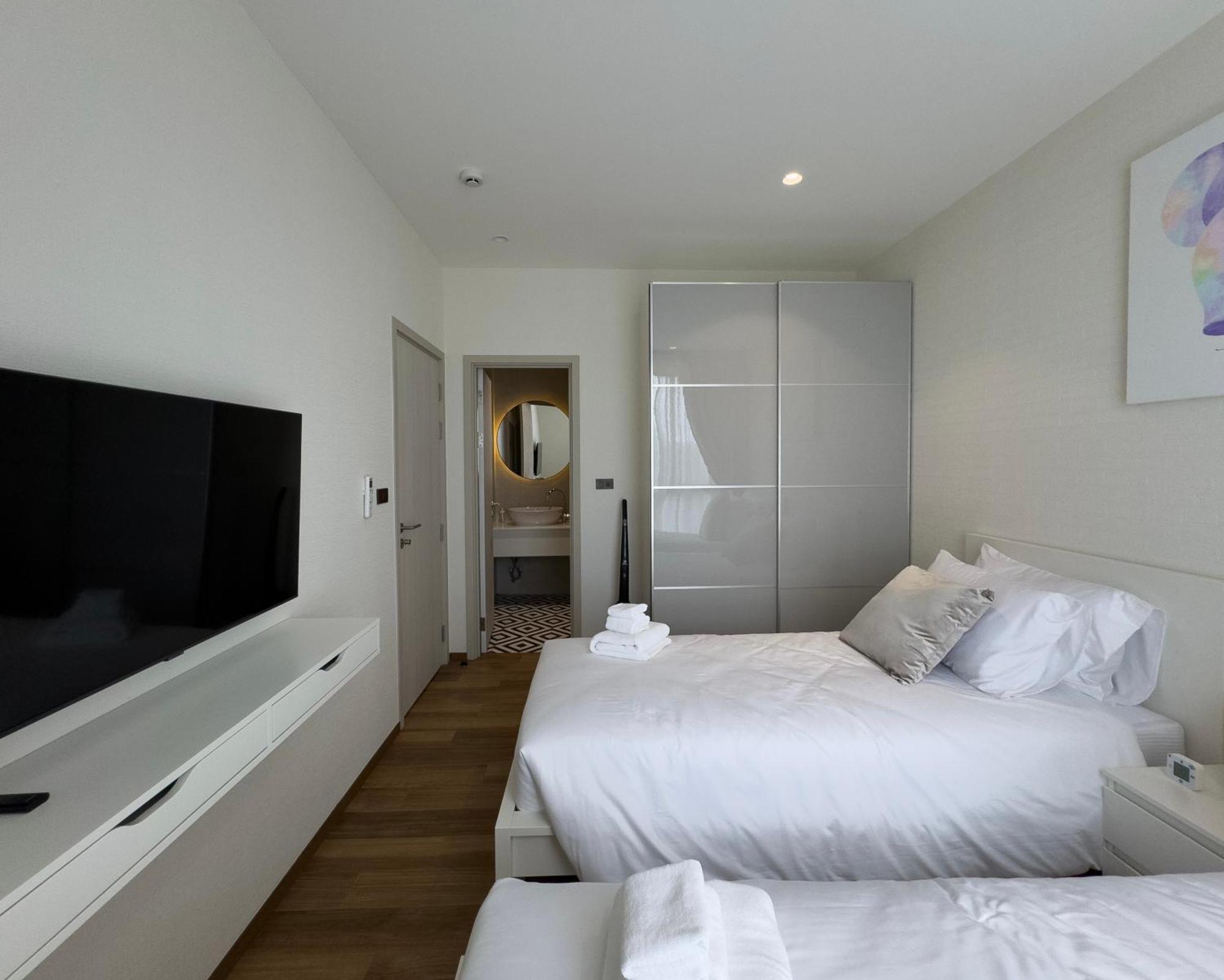 Title Halo By Eie Assia Apartment *