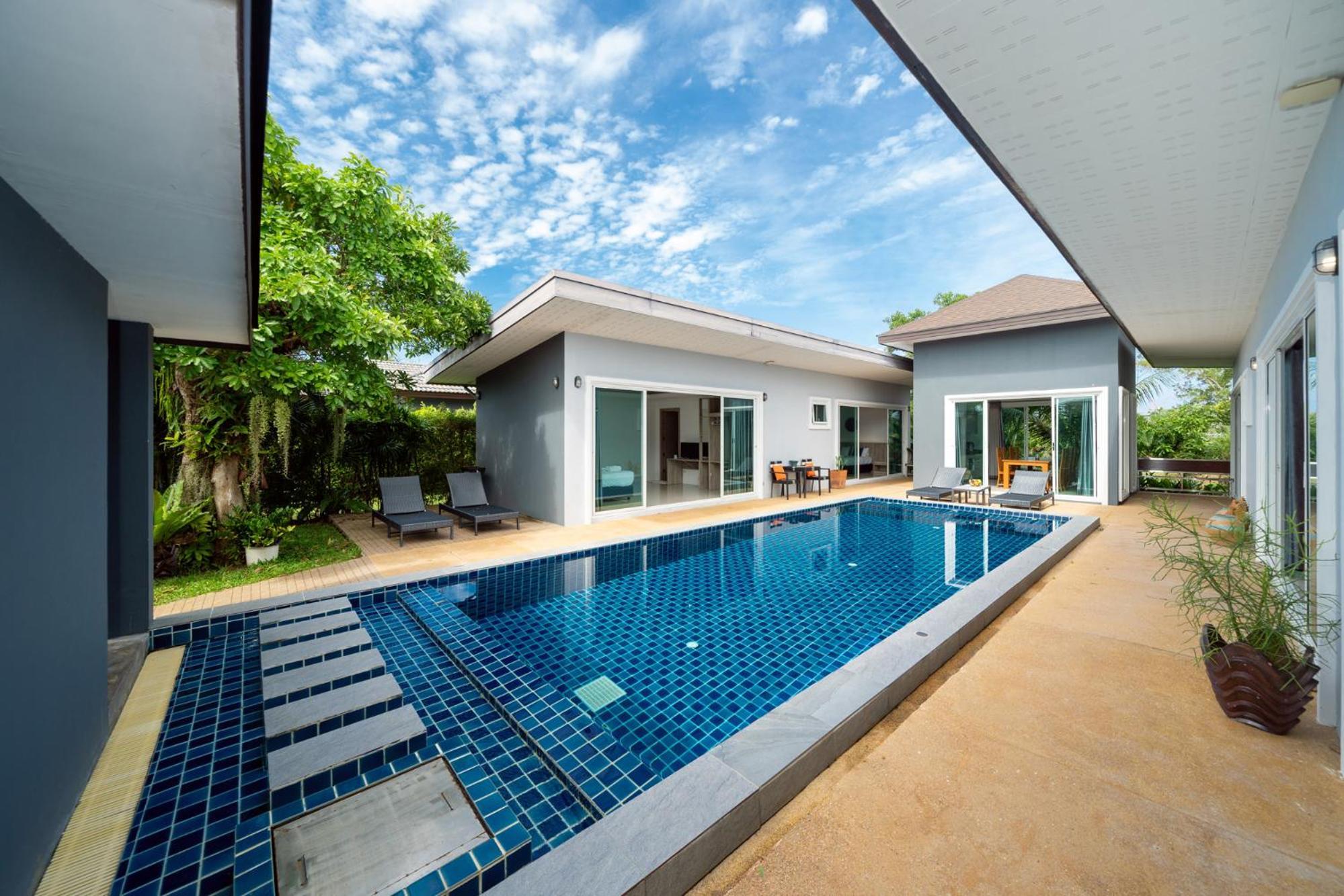 Elm Pool Villa *